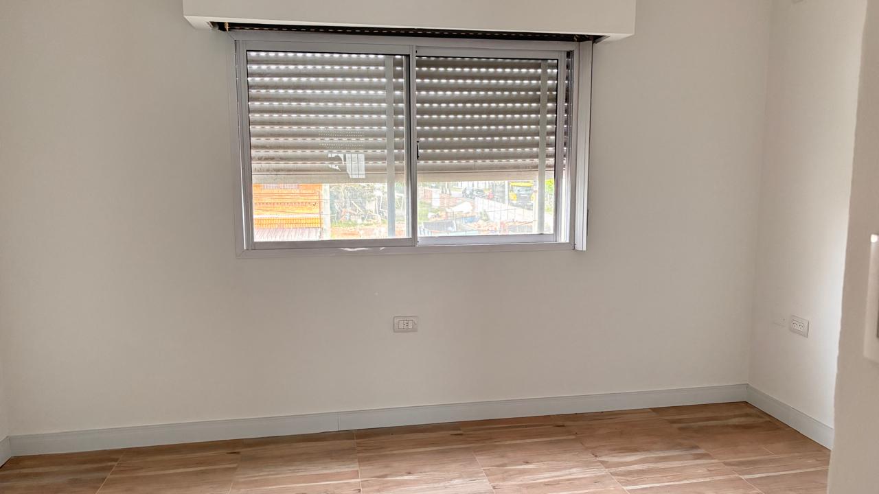 GARIBALDI DORM FTE A CALLE VNTANA