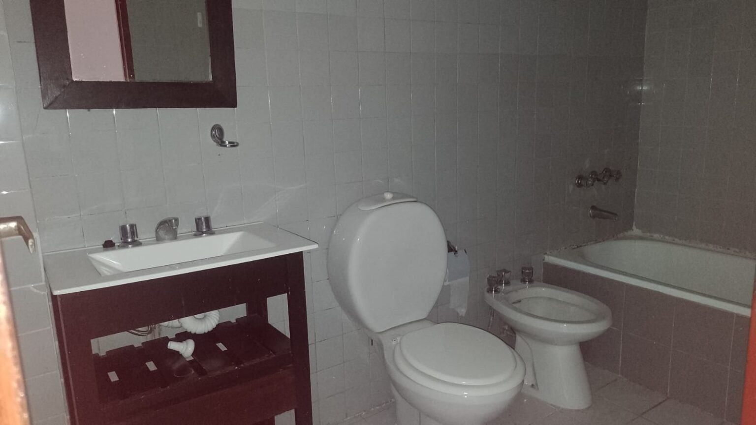 WhatsApp Image 2024-10-18 at 10.48.15 AM (1)