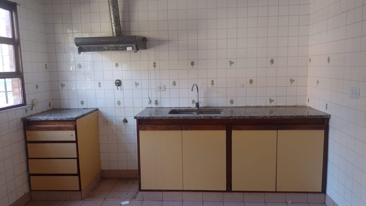 WhatsApp Image 2024-10-18 at 10.48.15 AM