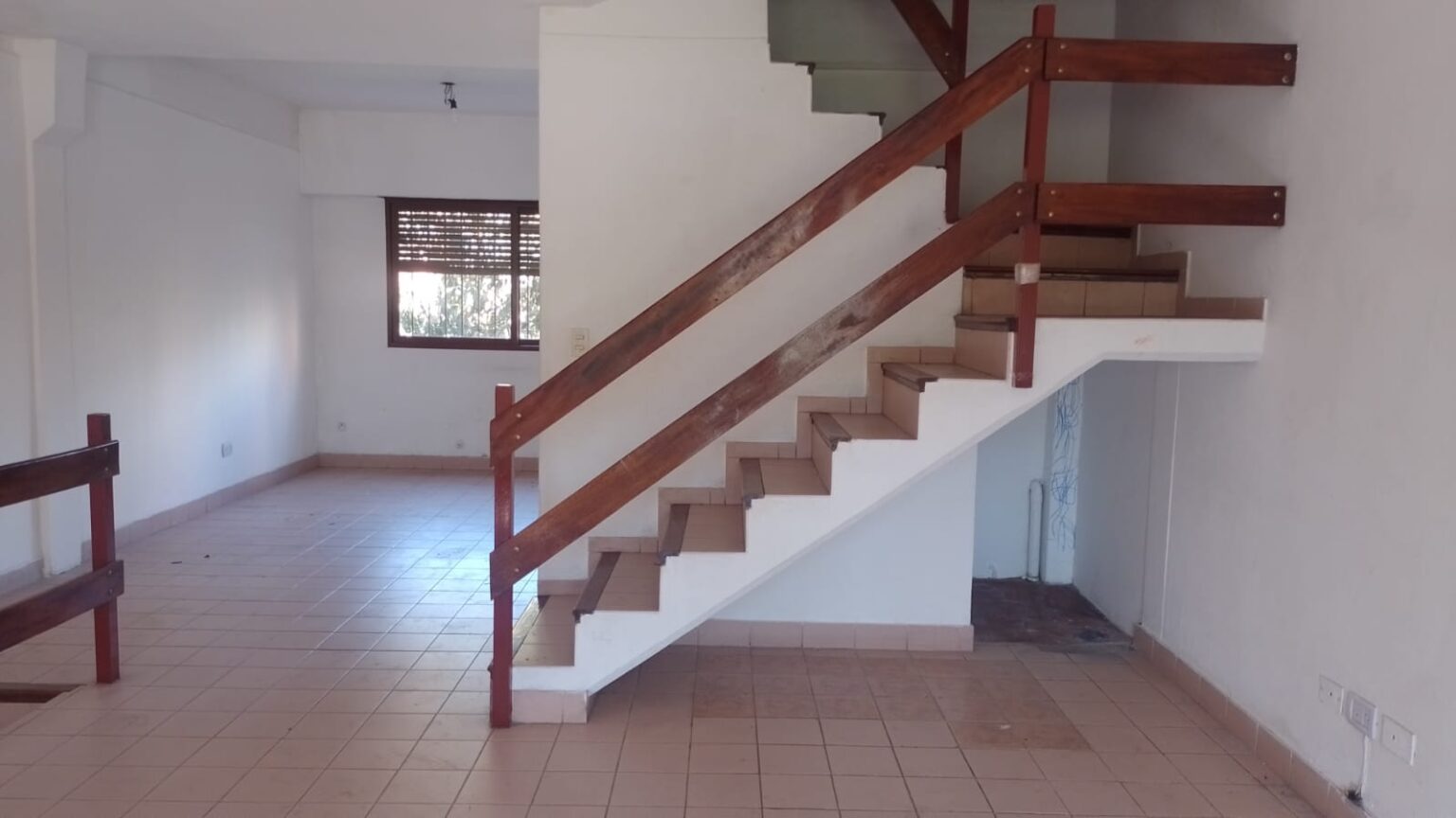 WhatsApp Image 2024-10-18 at 10.49.31 AM (1)