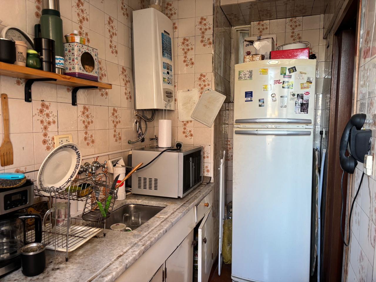 MAIPU 812 COC A INT HELADERA