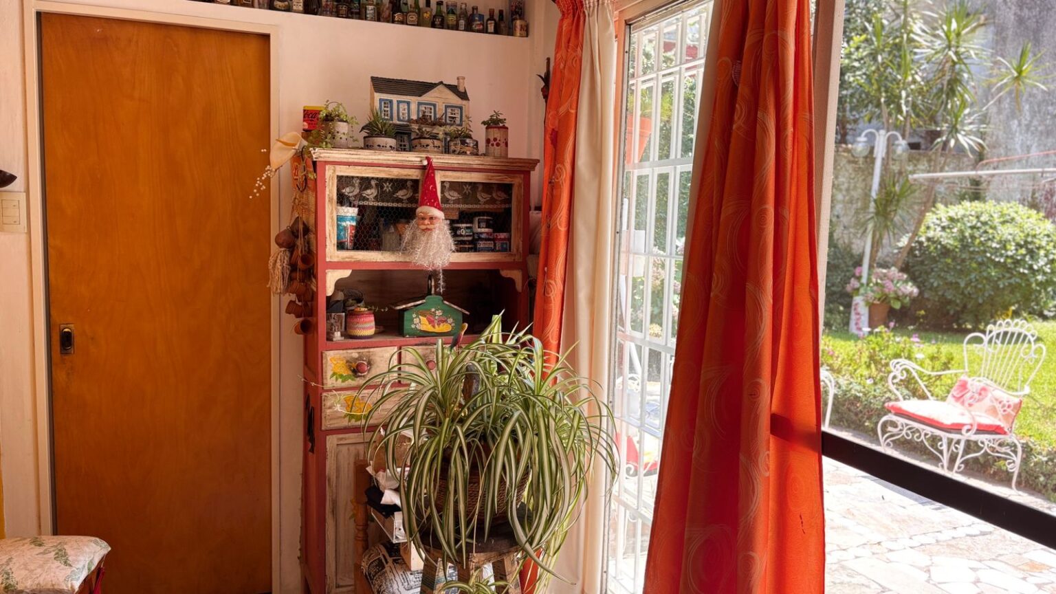 BOLIVIA 1731 HALL PB