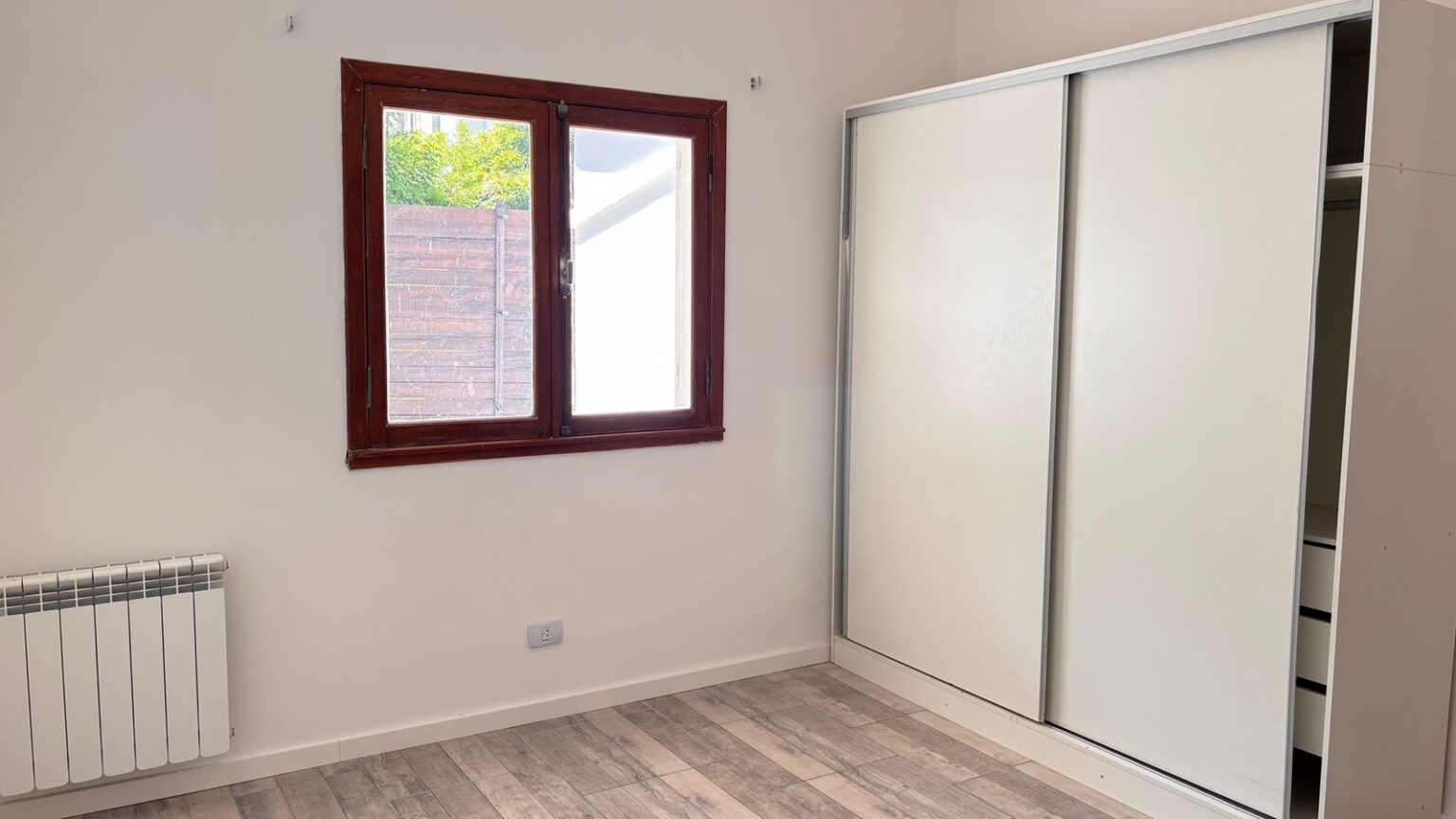 MELO 2579 DORM PPAL A PLACARD