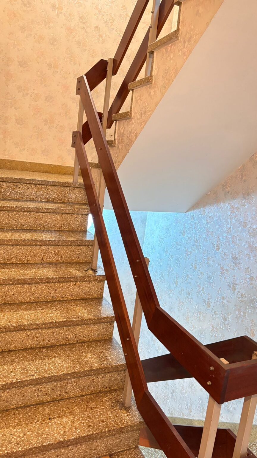 CABRAL 1750 ESCALERA