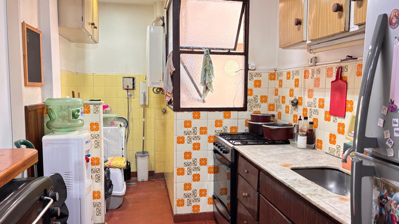 PRINGLES 3578 COCINA MEDIO