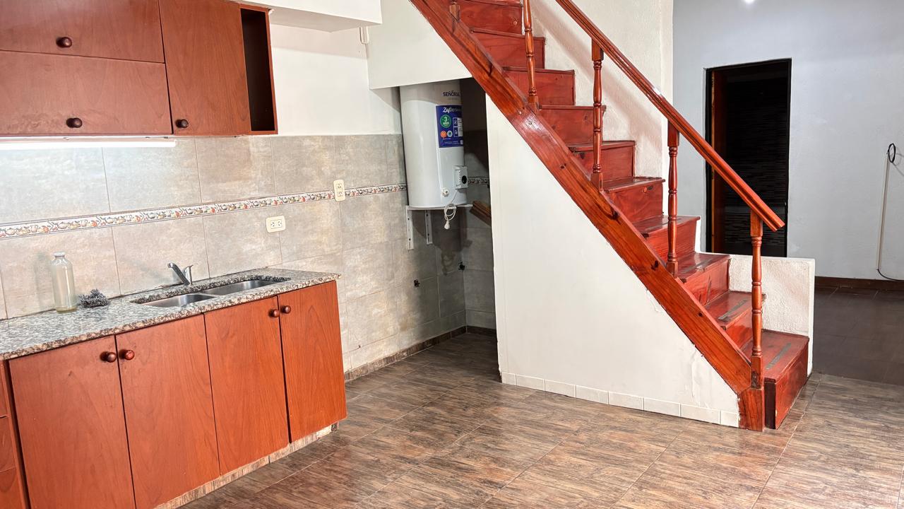 GUEMES 3396 COC A ESCALERA