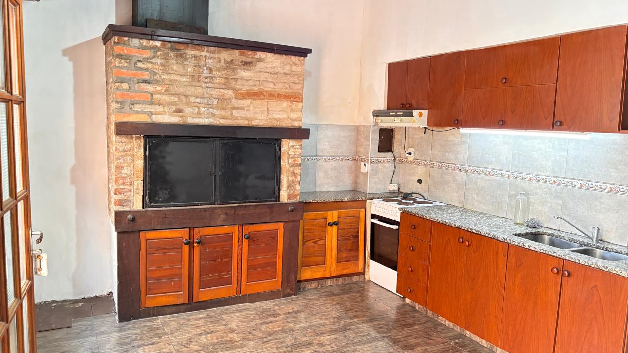 GUEMES 3396 COCINA A PARRILLA