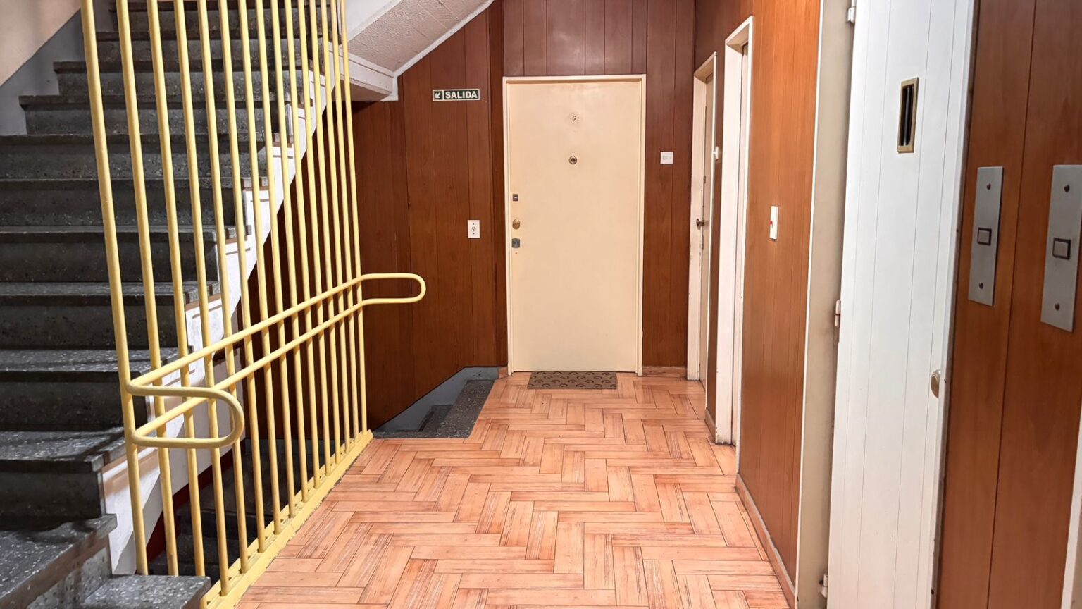 TAPIALES 1420 PALIER 1 PISO