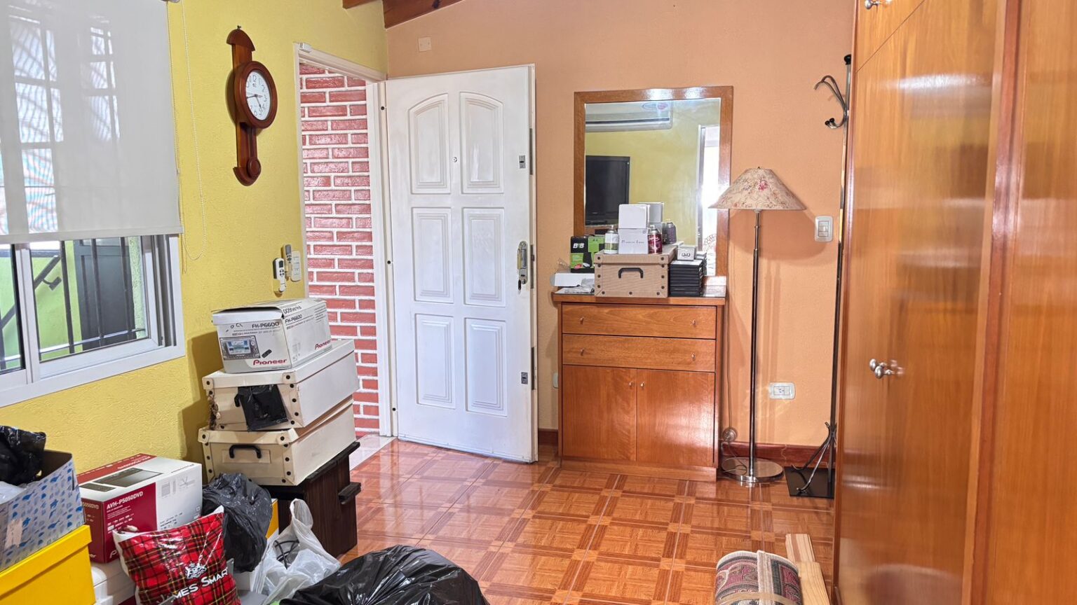 WhatsApp Image 2026-04-10 HALL PA2